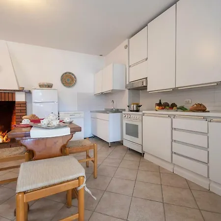 Apartamento Casa Fronte Isola