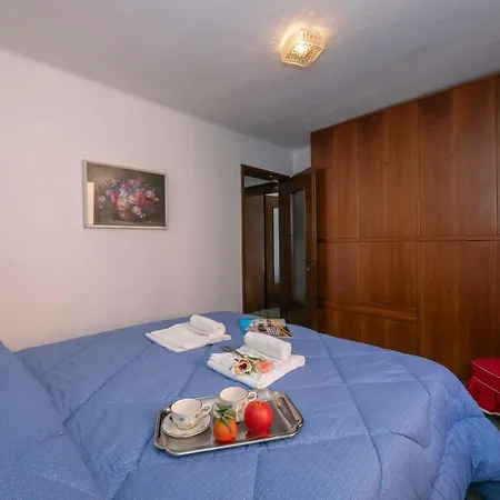 Casa Fronte Isola Apartamento Ossuccio