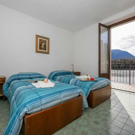 아파트 Casa Fronte Isola